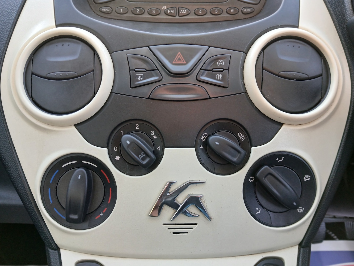 Used Ford Ka 2013 for sale - 77845467: Photo 20