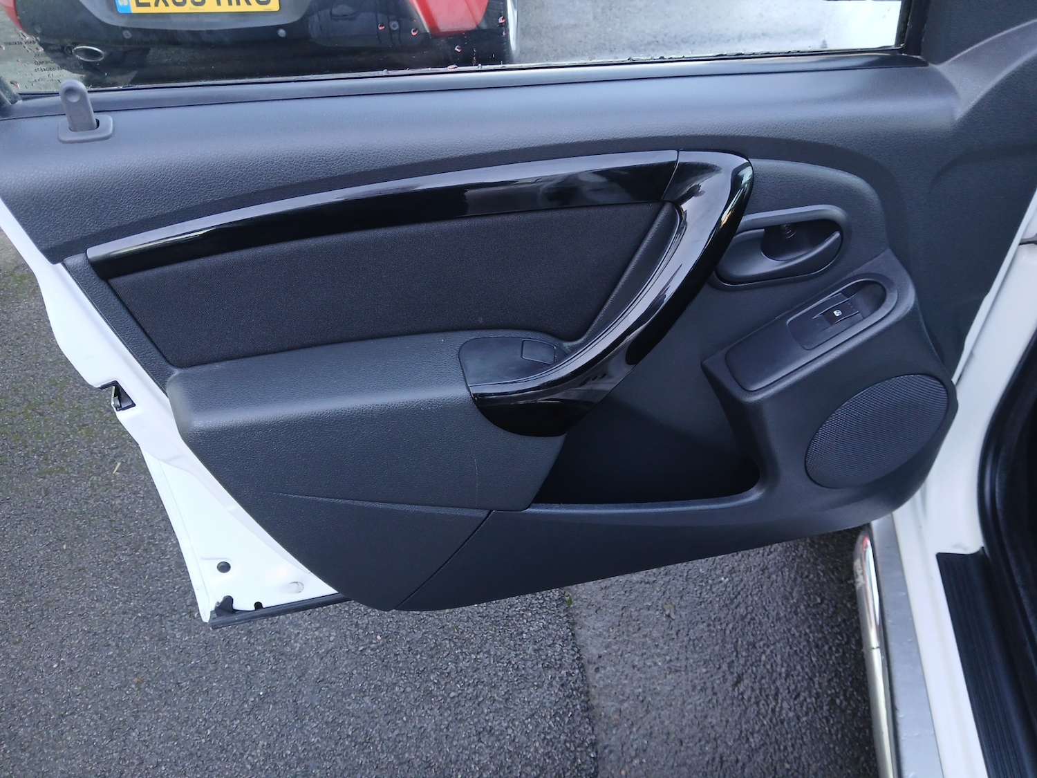 Used Dacia Duster 2013 for sale - 76861906: Photo 11