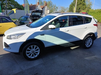 Used Ford Kuga 2015 for sale - 76027930: Photo