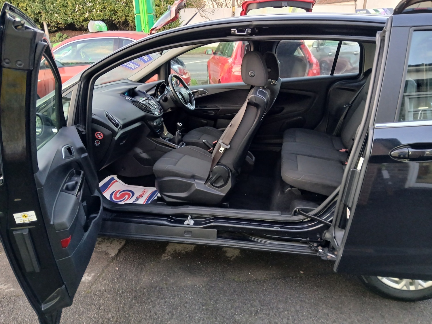 Used Ford B-MAX 2015 for sale - 76918224: Photo 14