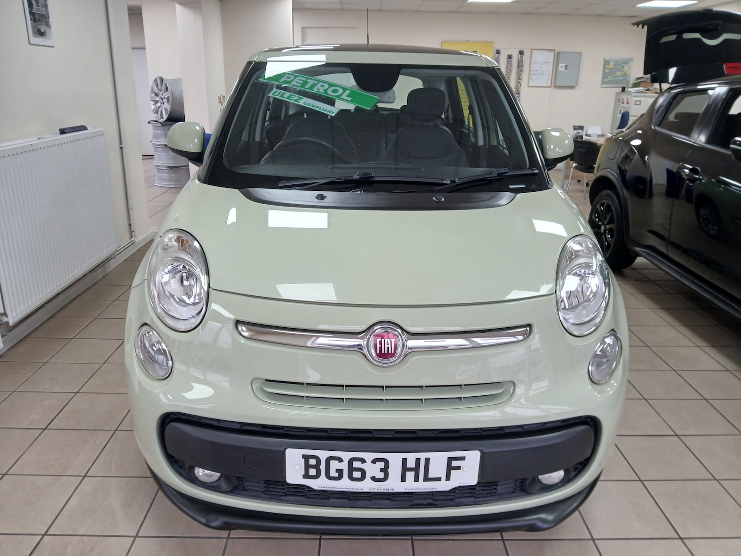 Used Fiat 500L 2013 for sale - 77519461: Photo 2