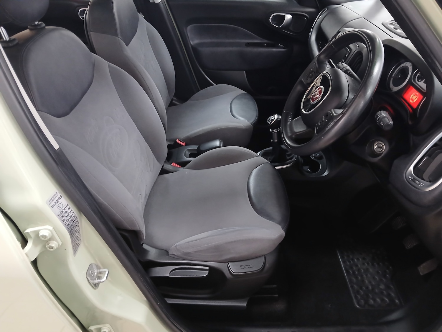 Used Fiat 500L 2013 for sale - 77519461: Photo 20