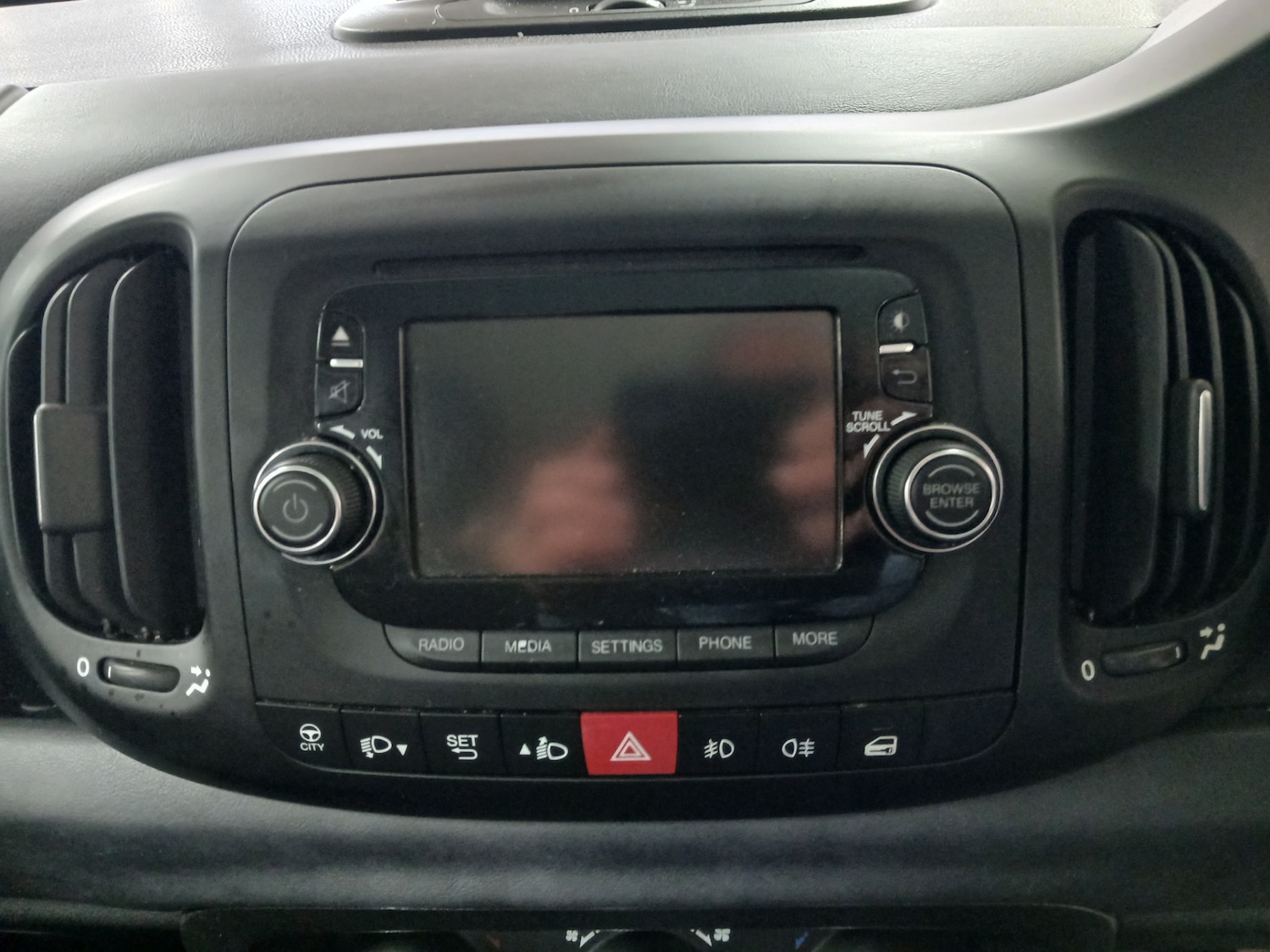 Used Fiat 500L 2013 for sale - 77519461: Photo 25