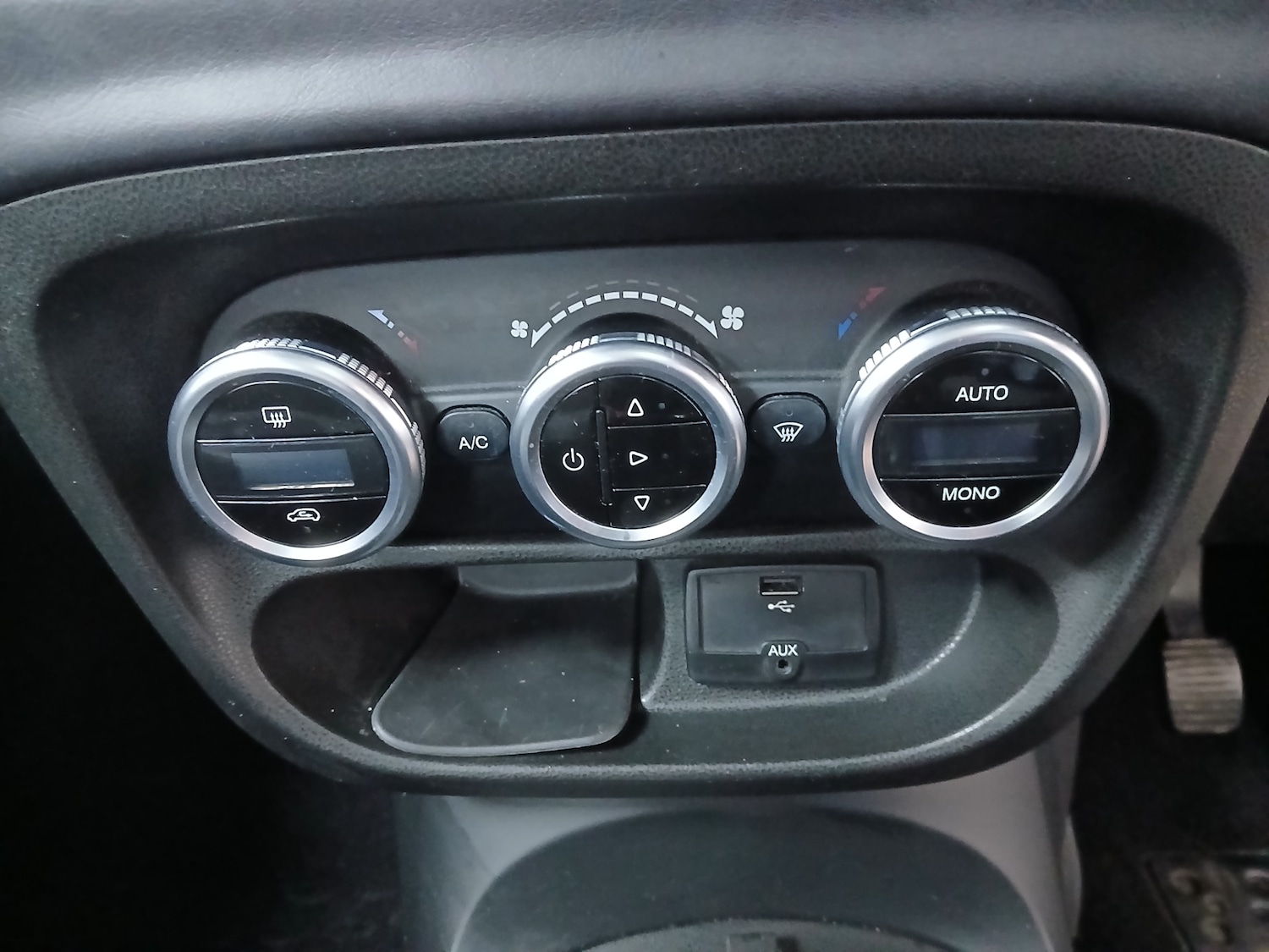 Used Fiat 500L 2013 for sale - 77519461: Photo 26