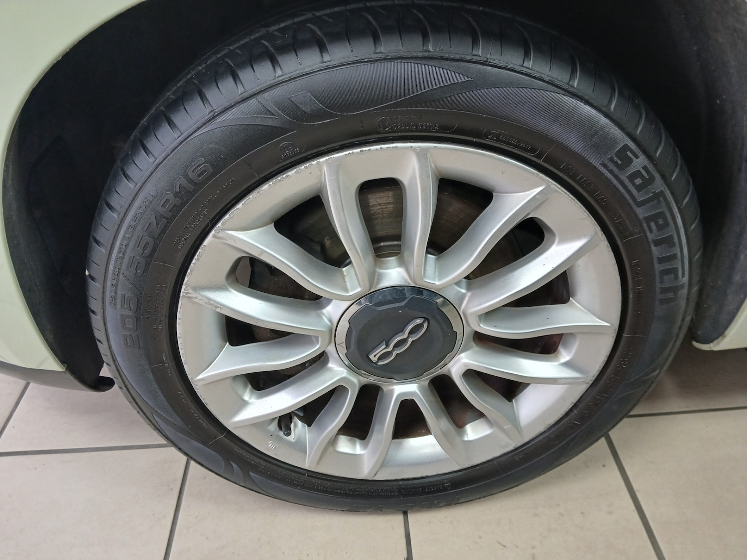 Used Fiat 500L 2013 for sale - 77519461: Photo 36