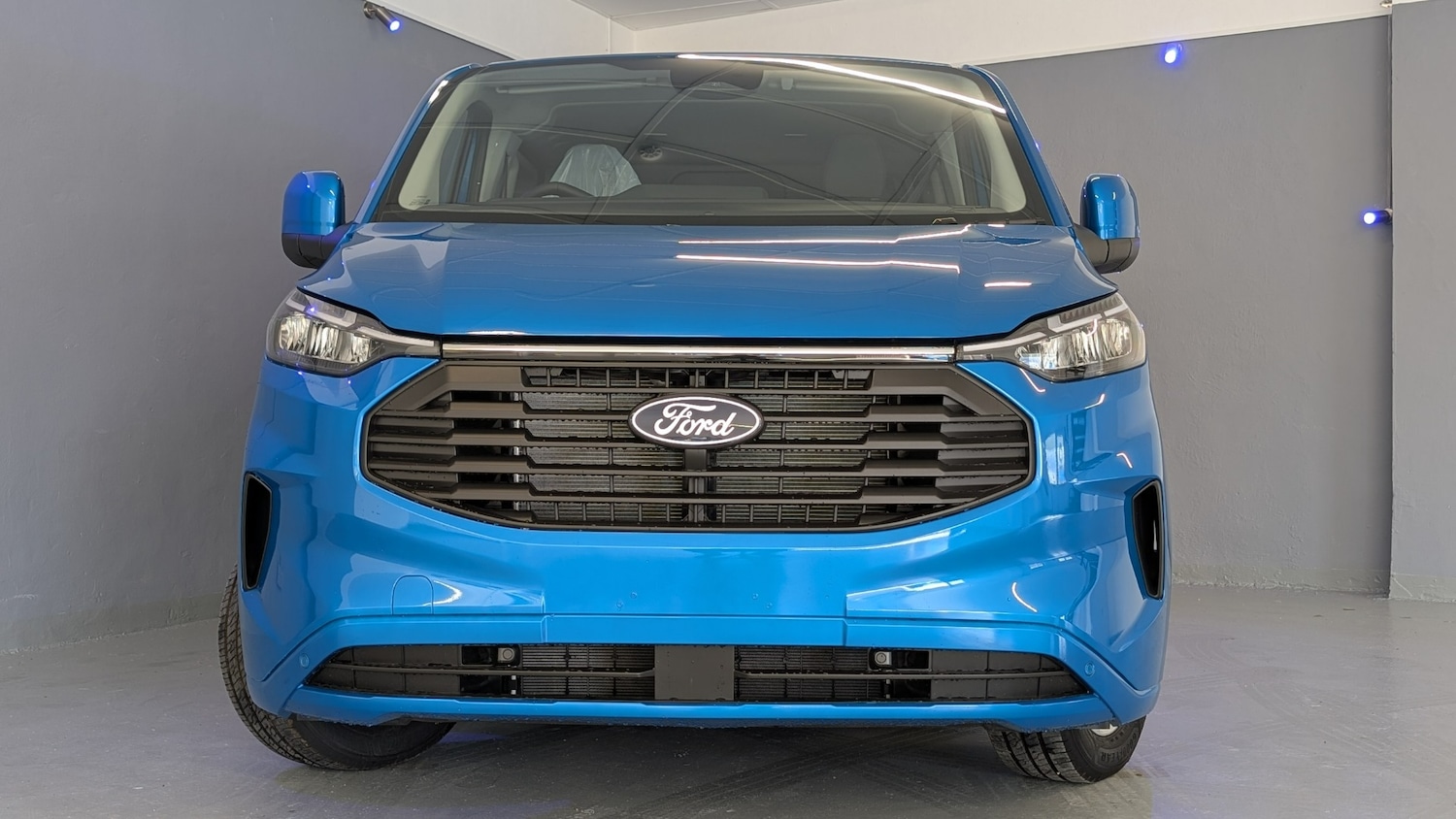 Used Ford Transit Custom for sale - 76366374: Photo 2