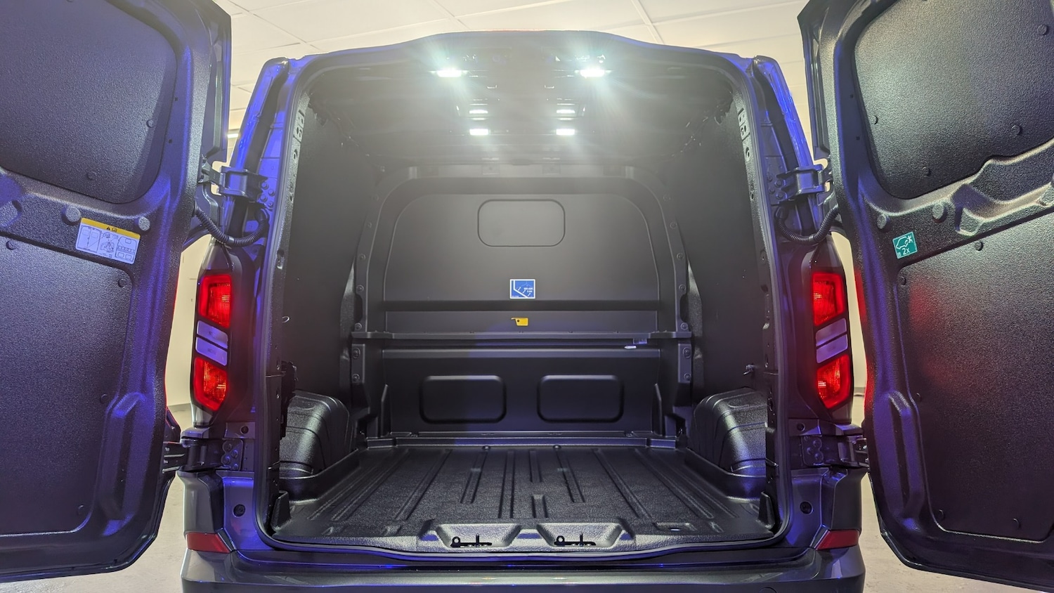 Used Ford Transit Custom for sale - 76415494: Photo 10