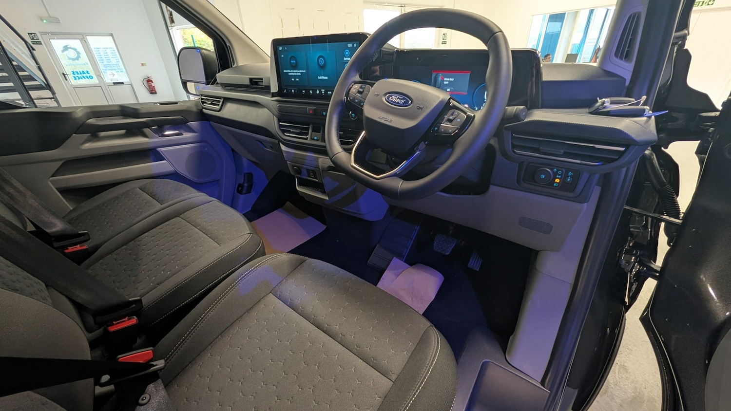 Used Ford Transit Custom for sale - 76415494: Photo 13