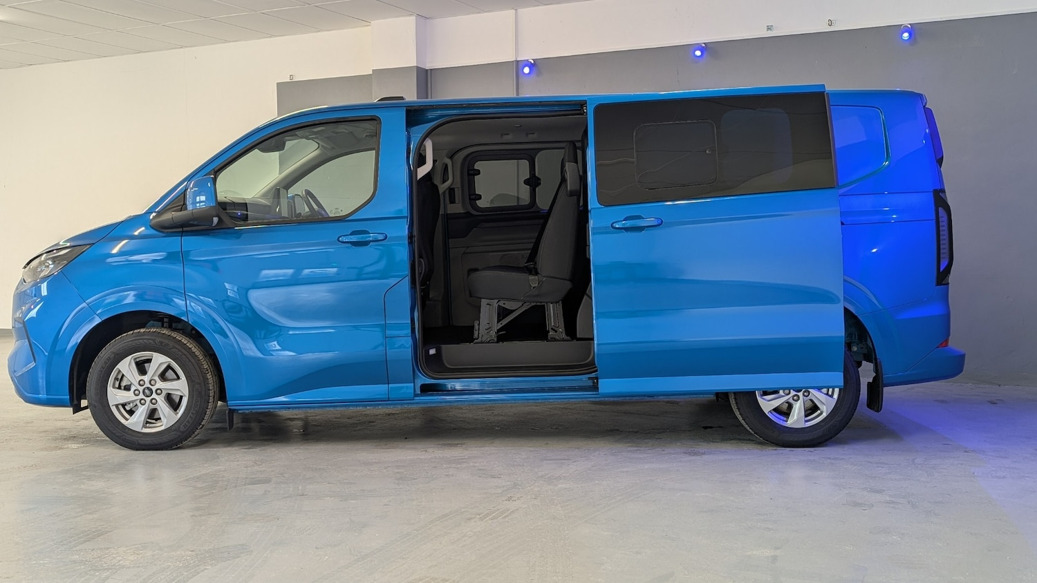 Used Ford Transit Custom for sale - 76415389: Photo 6