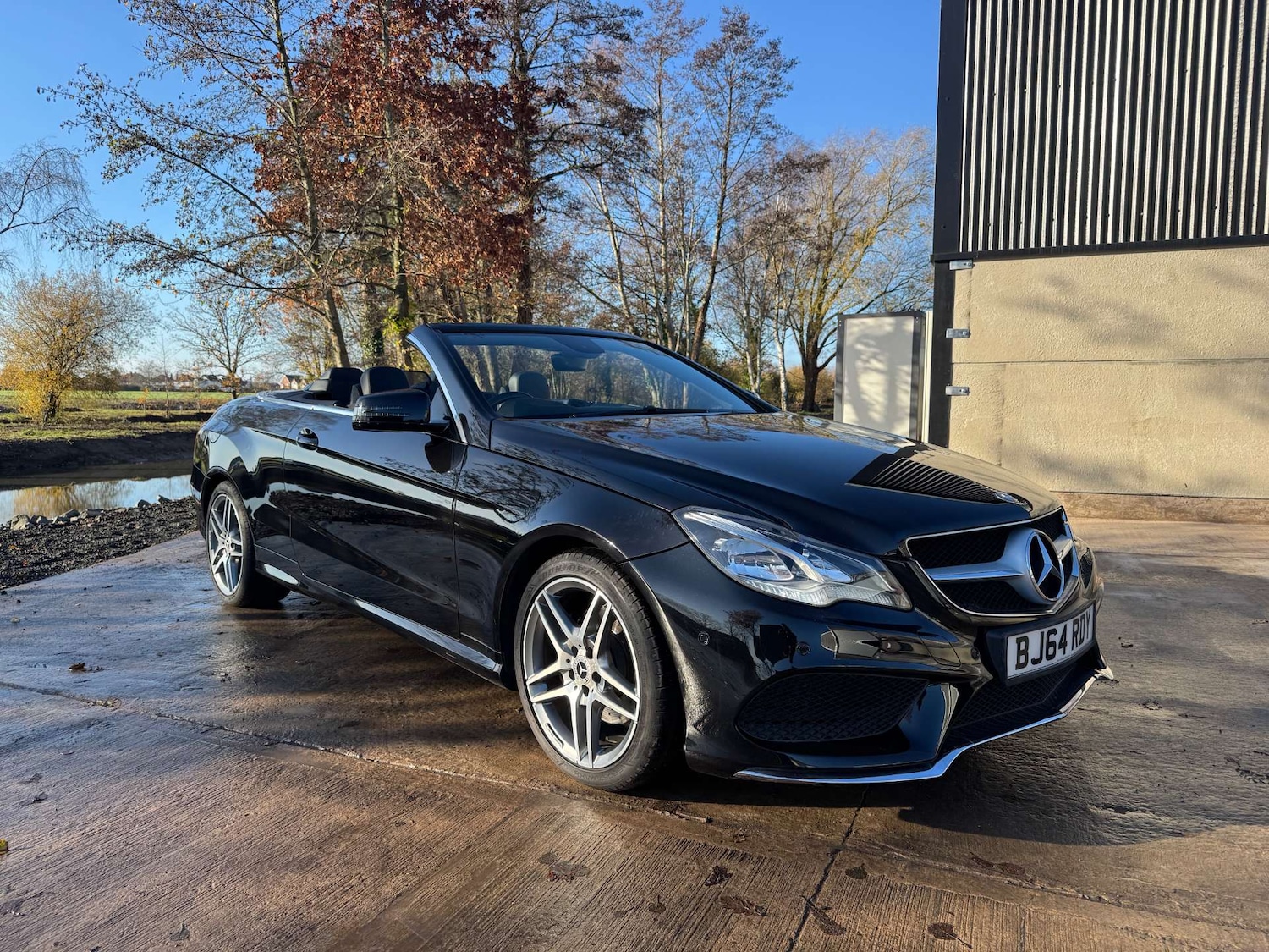 Used Mercedes-Benz E Class 2014 for sale - 76669798: Photo 2