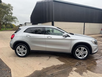 Used Mercedes-Benz GLA 2016 for sale - 76198702: Photo