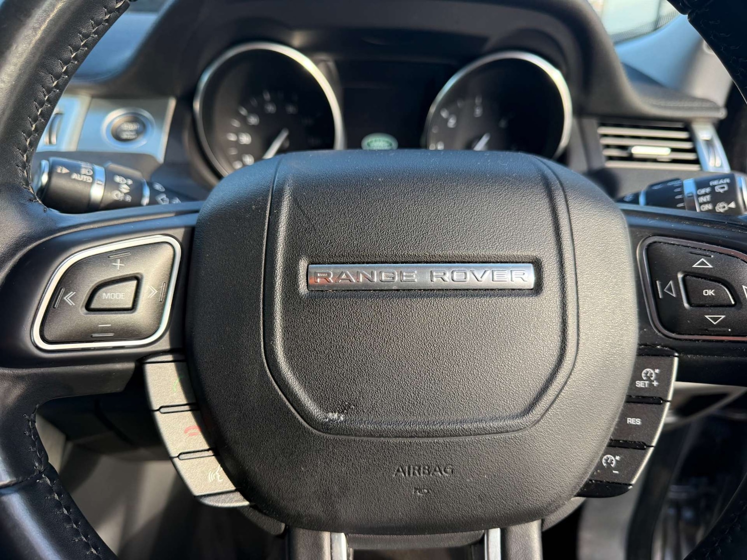 Used Land Rover Range Rover Evoque 2016 for sale - 76971067: Photo 13