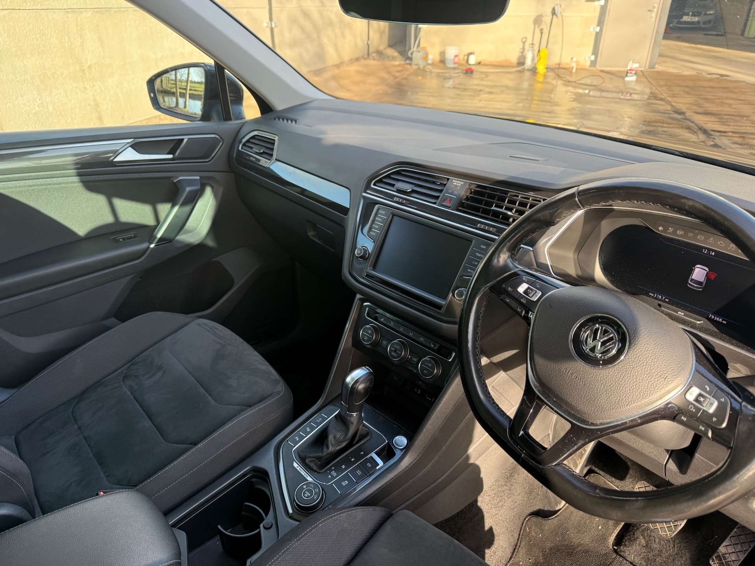 Used Volkswagen Tiguan 2017 for sale - 76971071: Photo 10