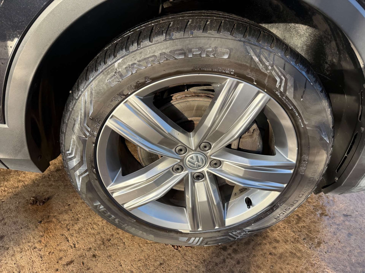 Used Volkswagen Tiguan 2017 for sale - 76971071: Photo 13