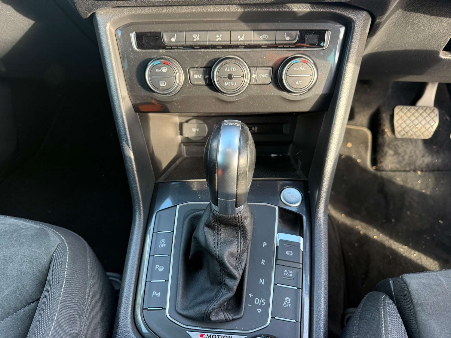 Used Volkswagen Tiguan 2017 for sale - 76971071: Photo 15