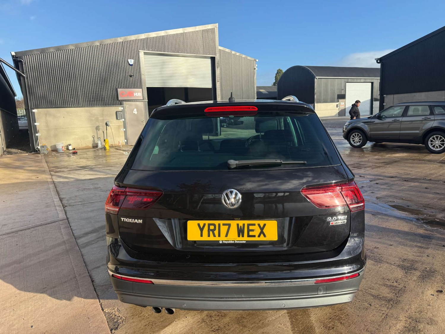 Used Volkswagen Tiguan 2017 for sale - 76971071: Photo 5