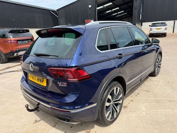 Used Volkswagen Tiguan 2017 for sale - 78738807: Photo