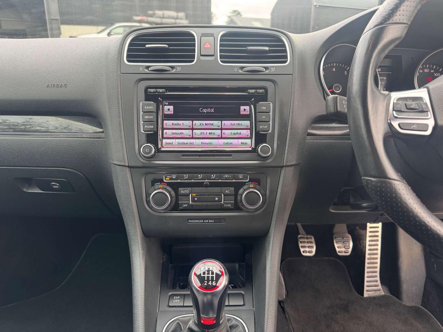 Used Volkswagen Golf 2010 for sale - 77562682: Photo 14