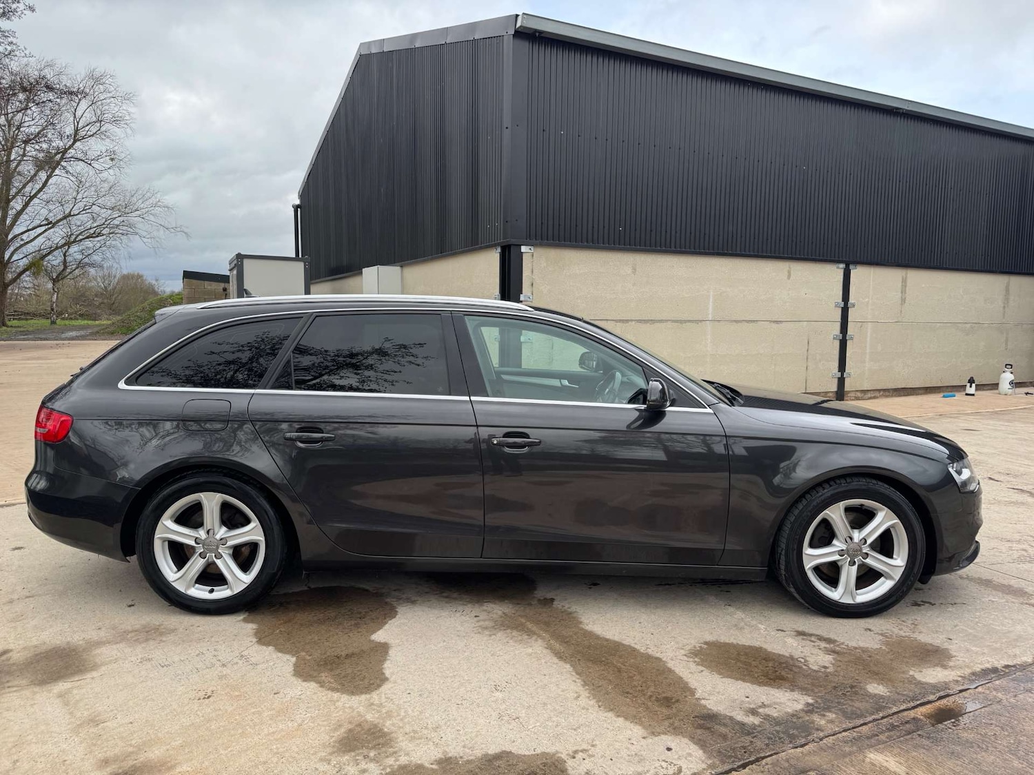 Used Audi A4 2015 for sale - 77492505: Photo 4