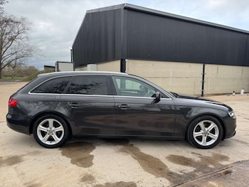 Used Audi A4 2015 for sale - 77492505: Photo