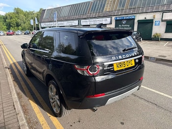 Used Land Rover Discovery Sport 2019 for sale - 78897163: Photo