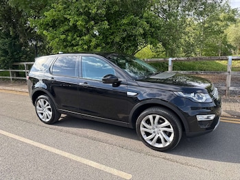 Used Land Rover Discovery Sport 2019 for sale - 78897163: Photo