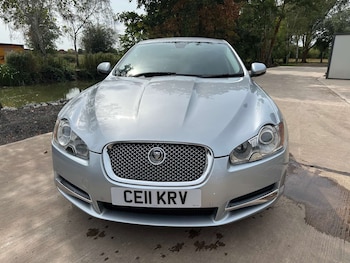 Used Jaguar XF 2011 for sale - 75576998: Photo