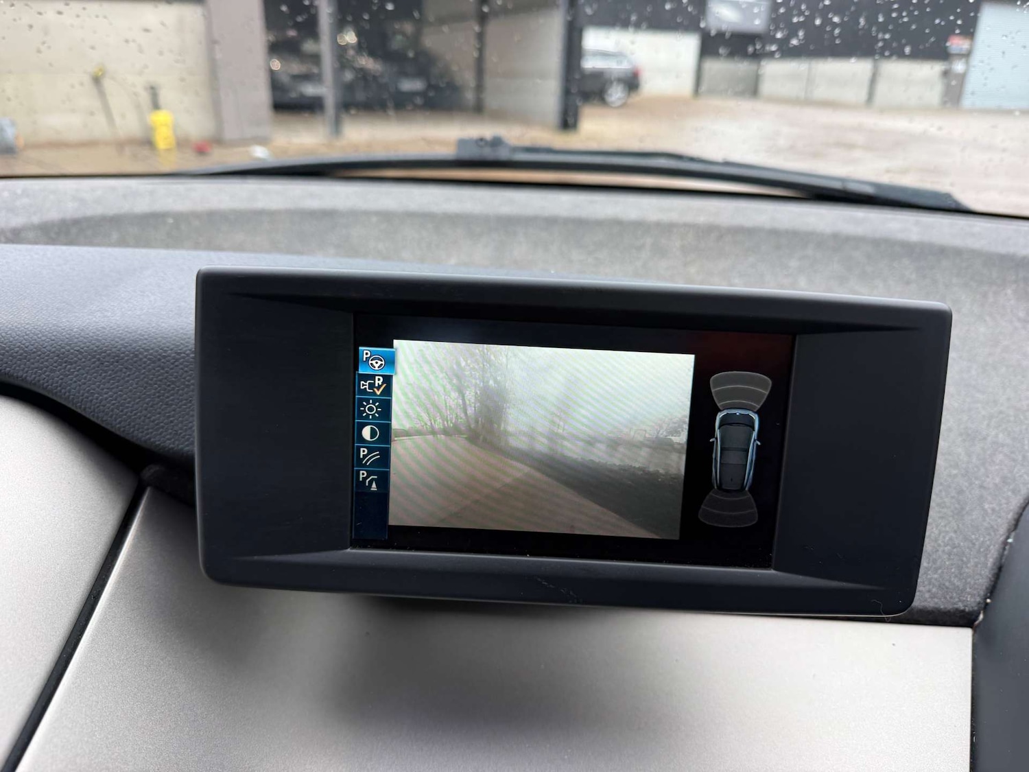 Used BMW i3 2017 for sale - 77409787: Photo 13