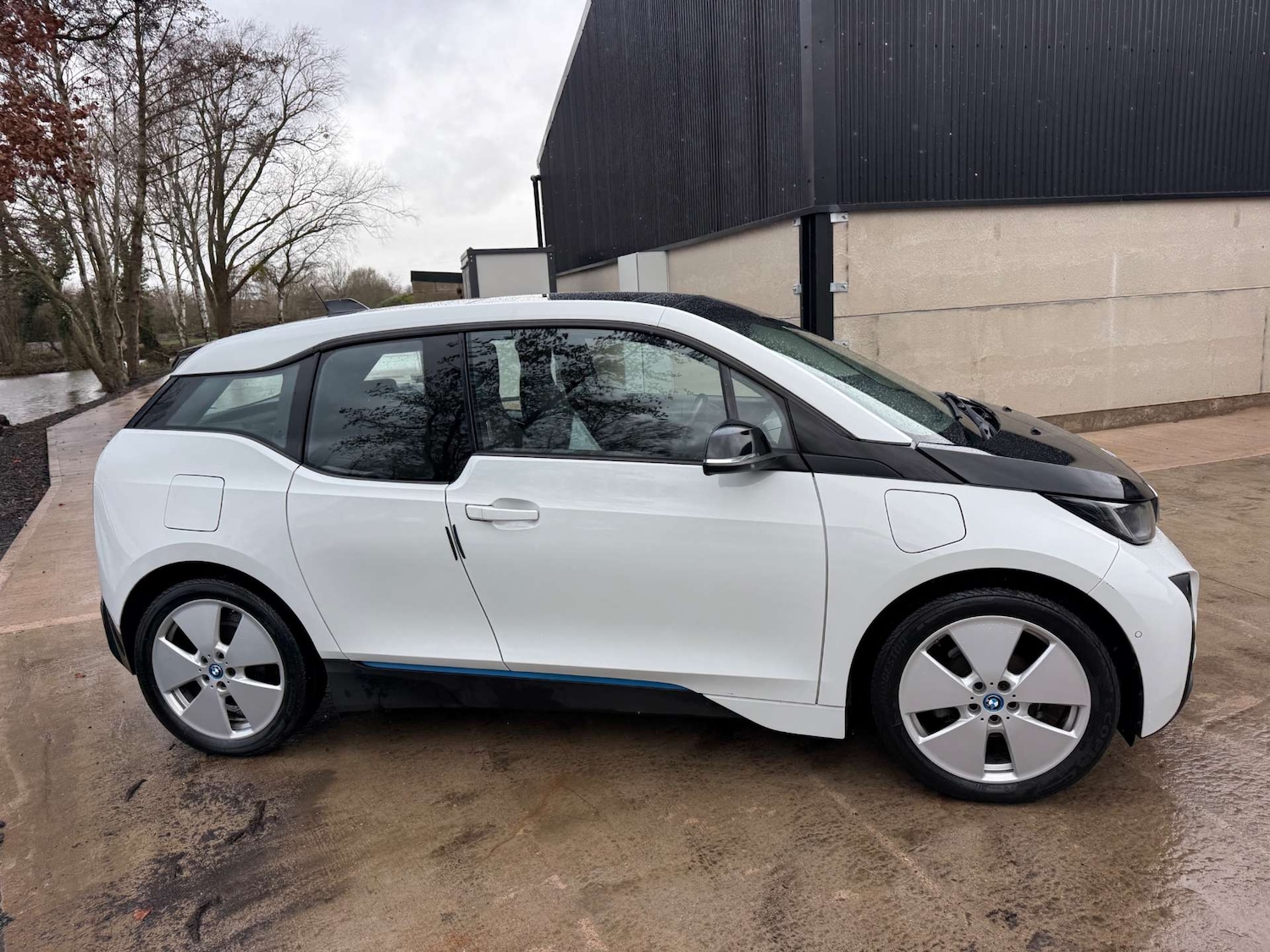 Used BMW i3 2017 for sale - 77409787: Photo 8