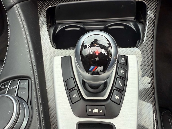 Used BMW M6 2017 for sale - 76278475: Photo 10