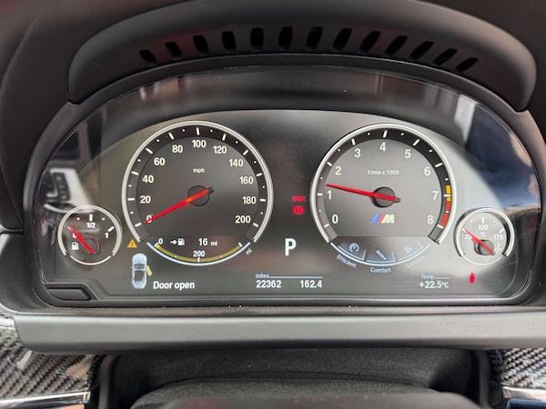 Used BMW M6 2017 for sale - 76278475: Photo 15