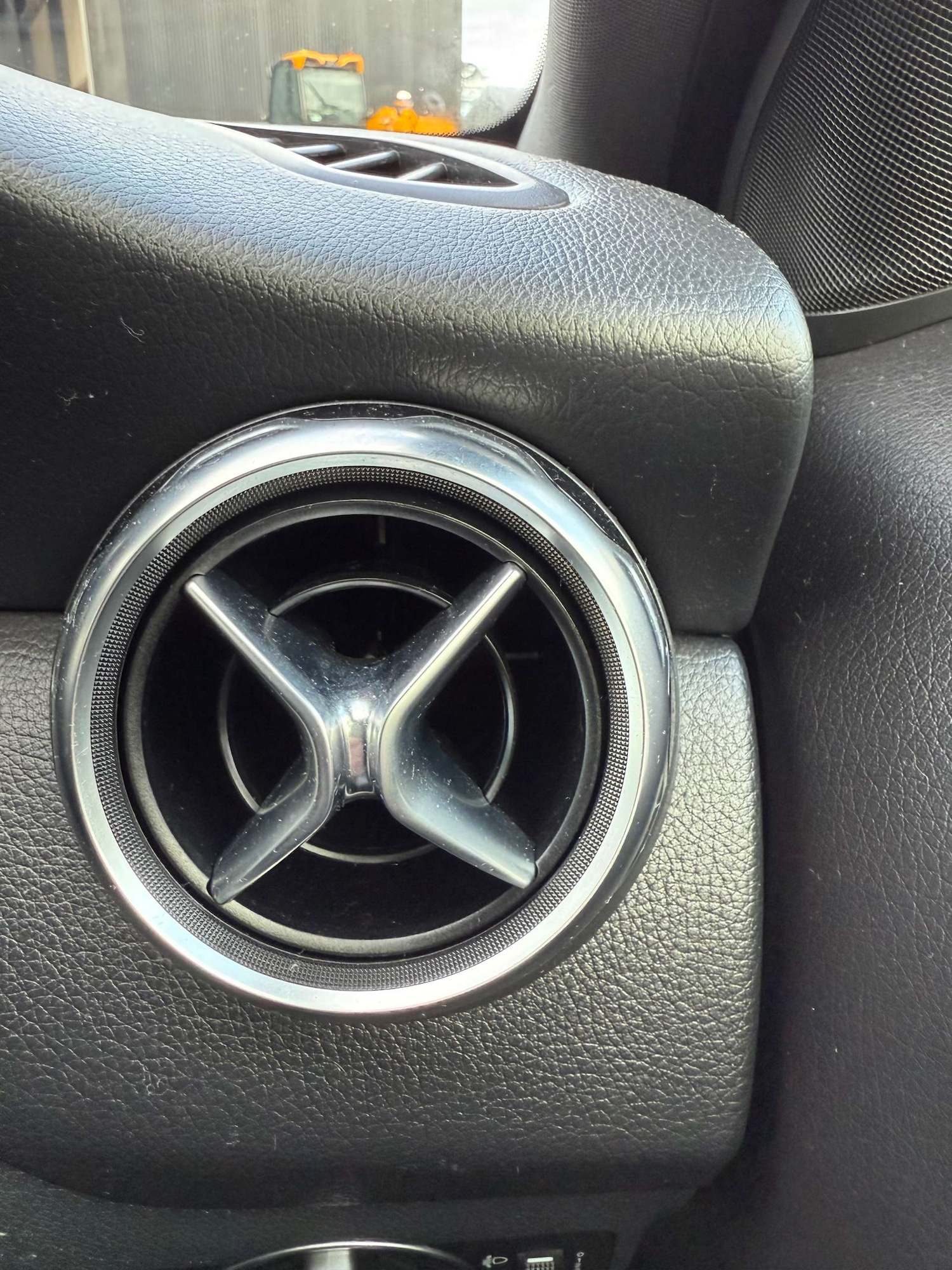 Used Mercedes-Benz GLA 2018 for sale - 76385769: Photo 15