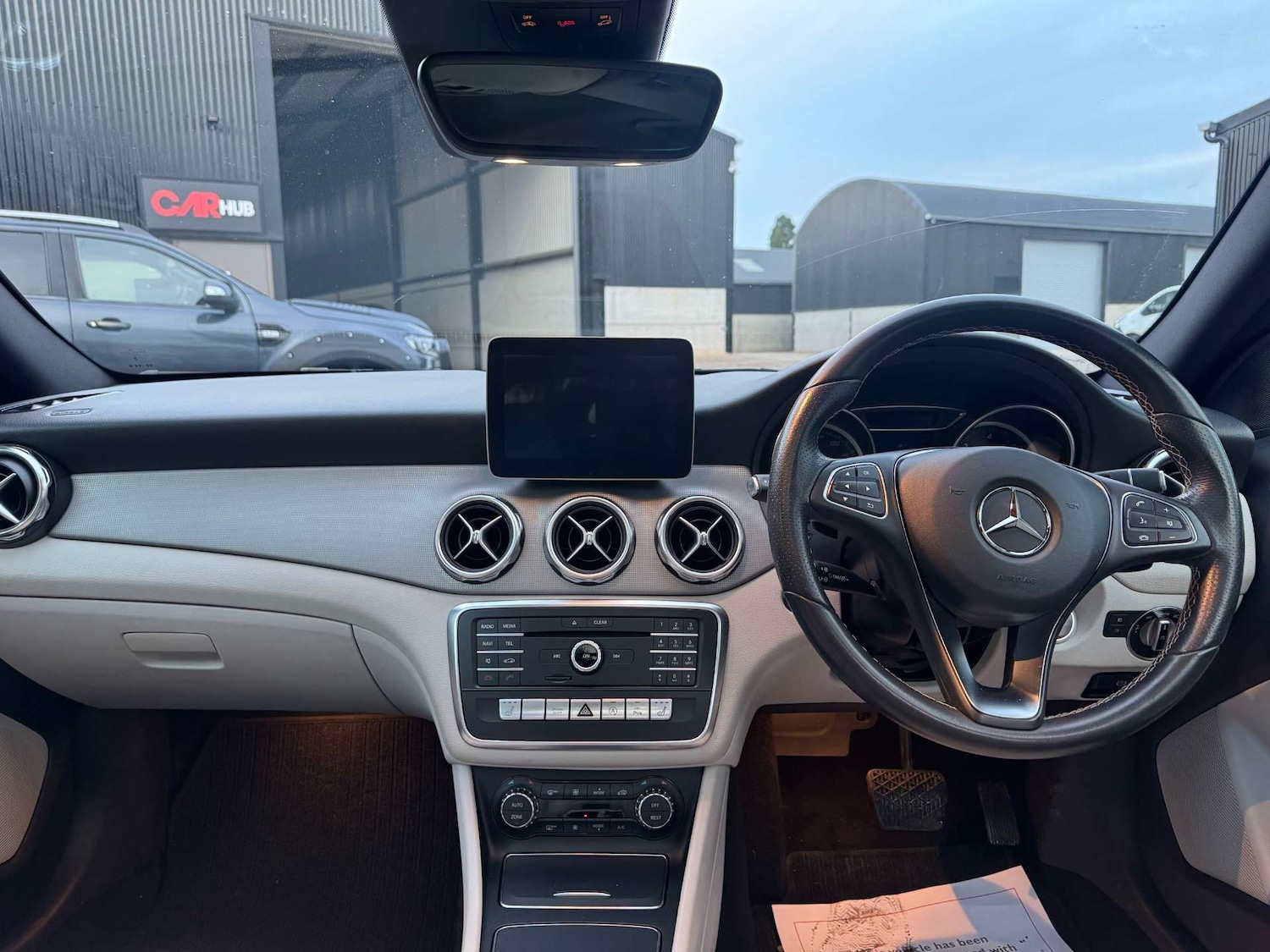 Used Mercedes-Benz GLA 2017 for sale - 76577482: Photo 12