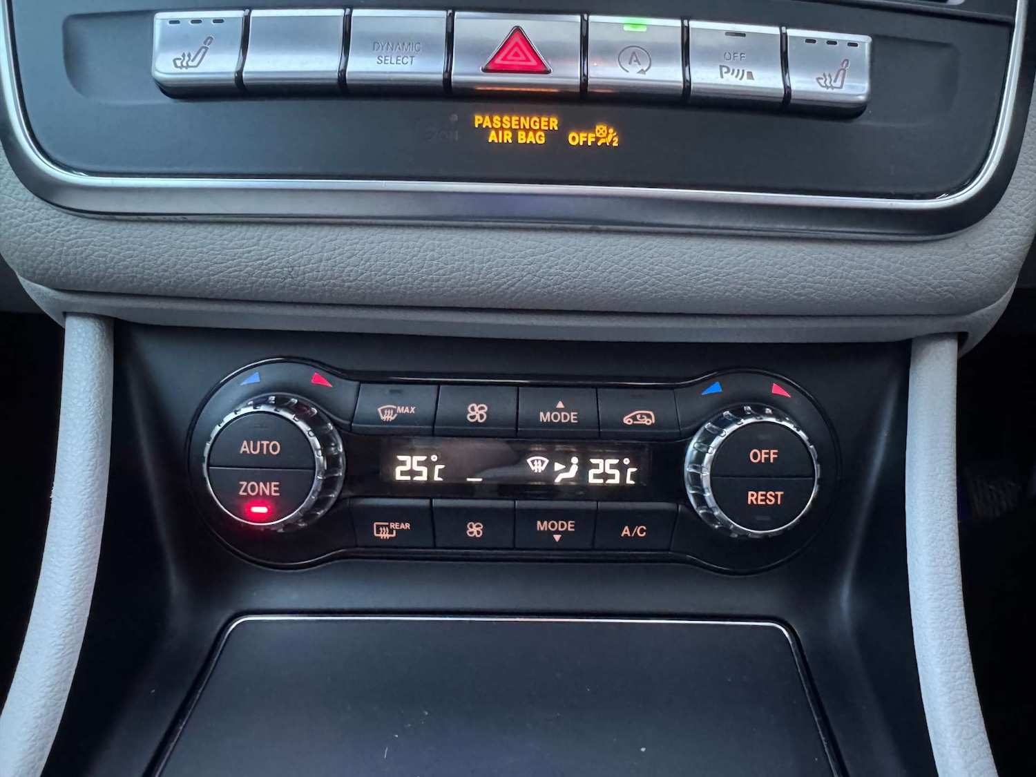 Used Mercedes-Benz GLA 2017 for sale - 76577482: Photo 18