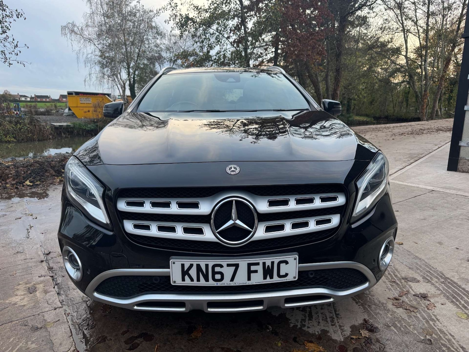 Used Mercedes-Benz GLA 2017 for sale - 76577482: Photo 2