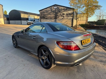 Used Mercedes-Benz SLK 2012 for sale - 76692895: Photo