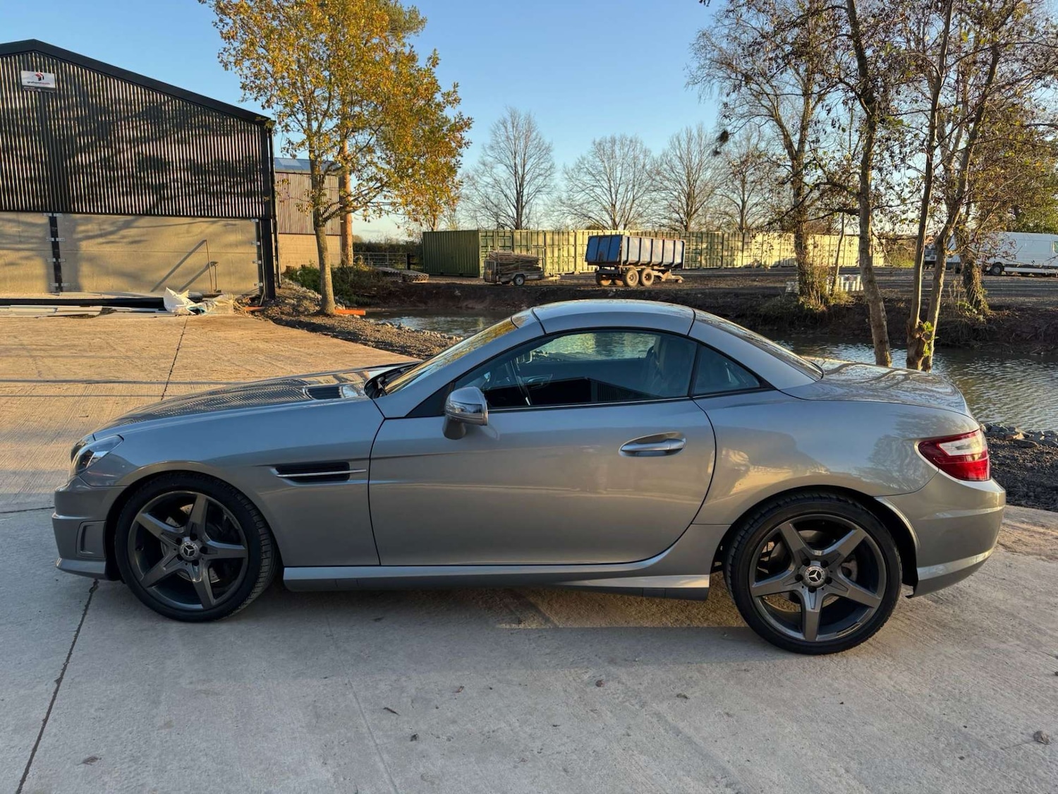 Used Mercedes-Benz SLK 2012 for sale - 76692895: Photo 6