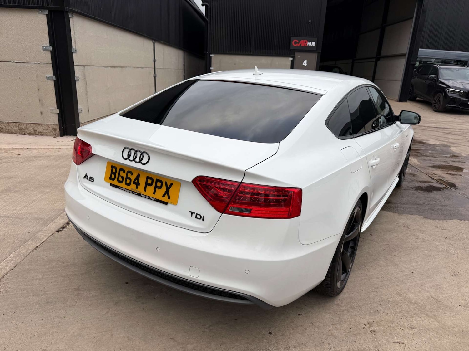 Used Audi A5 2014 for sale - 76601597: Photo 2