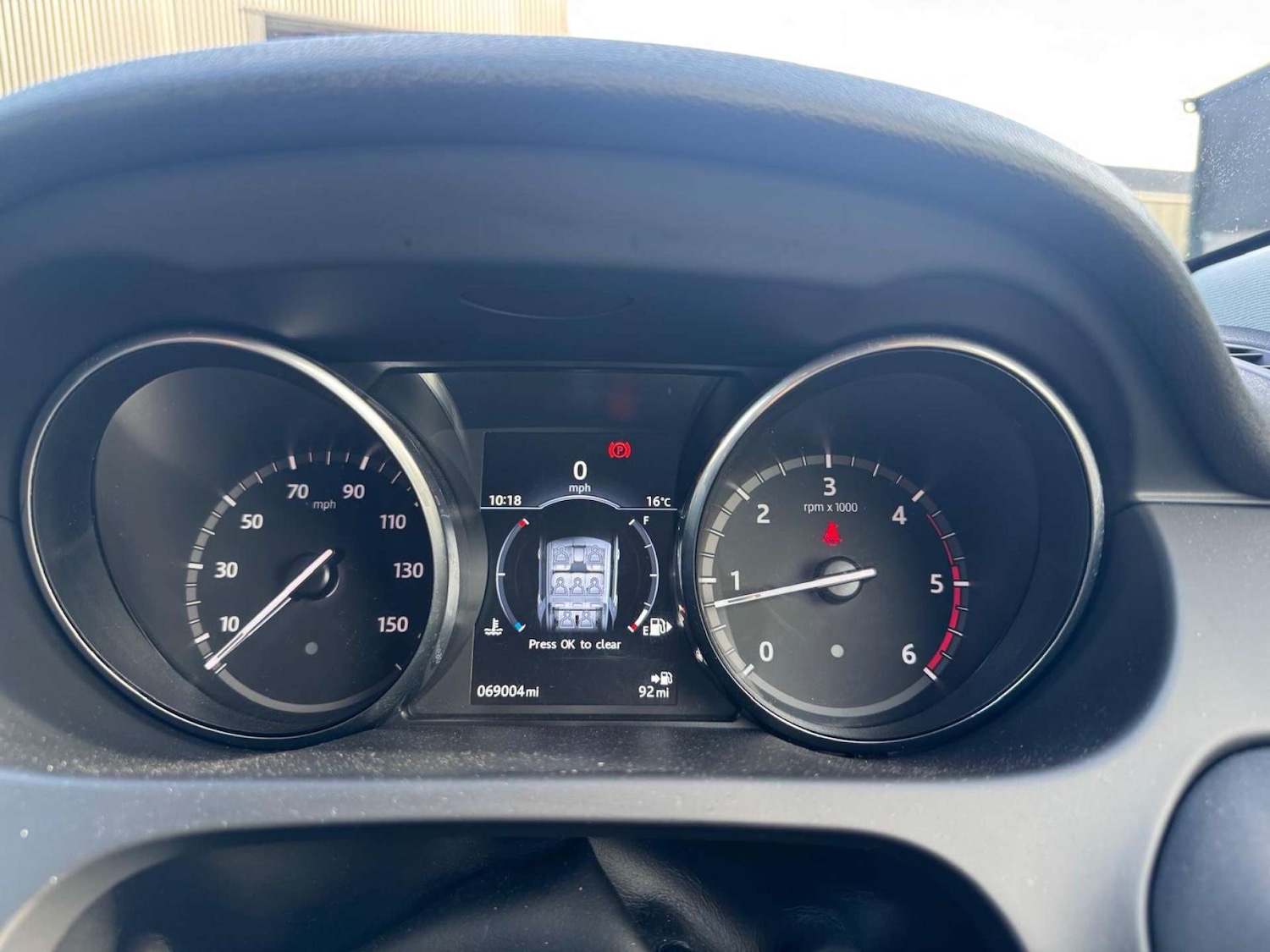 Used Land Rover Discovery Sport 2016 for sale - 76495845: Photo 12