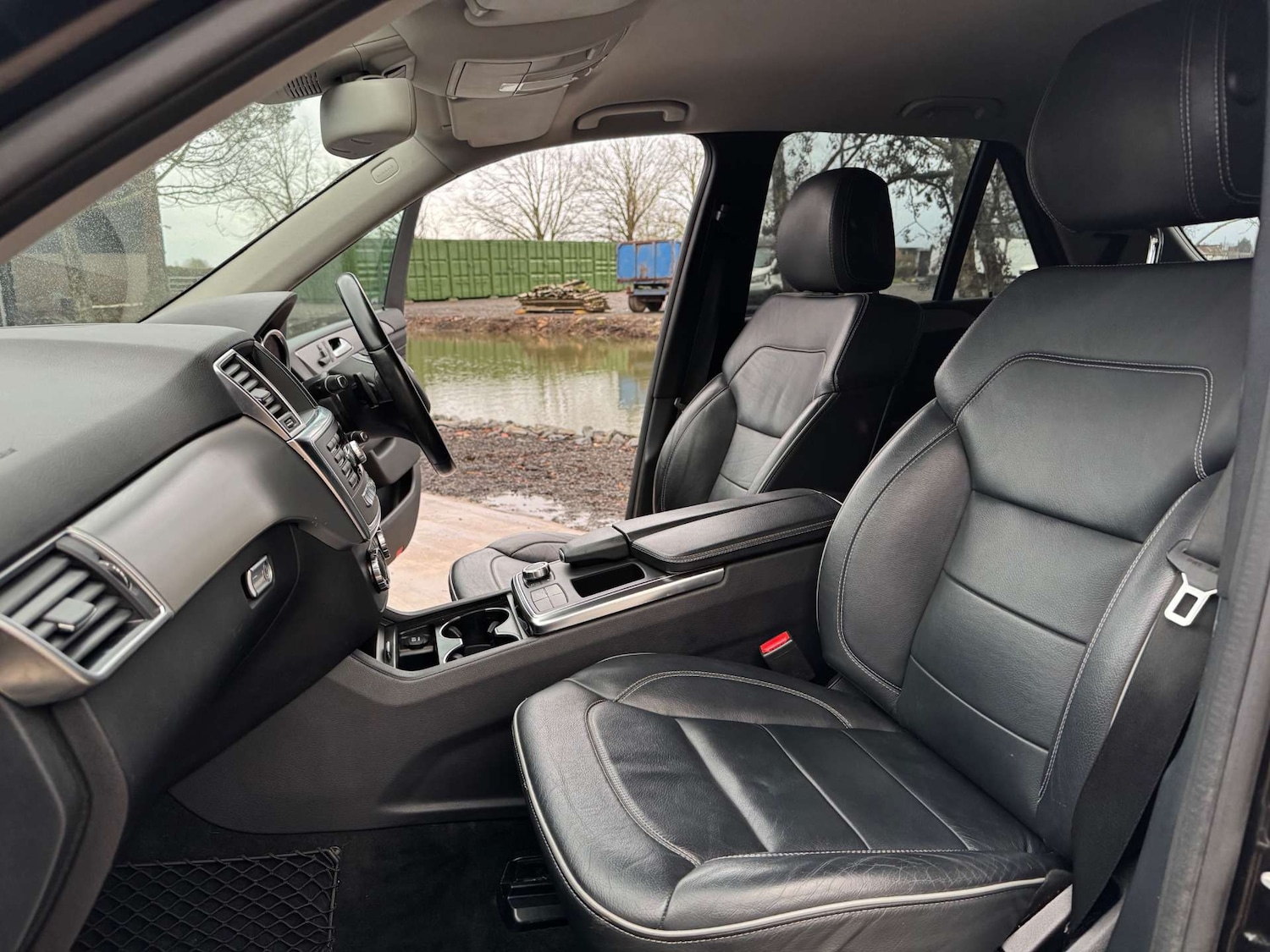 Used Mercedes-Benz M Class 2013 for sale - 76533548: Photo 19