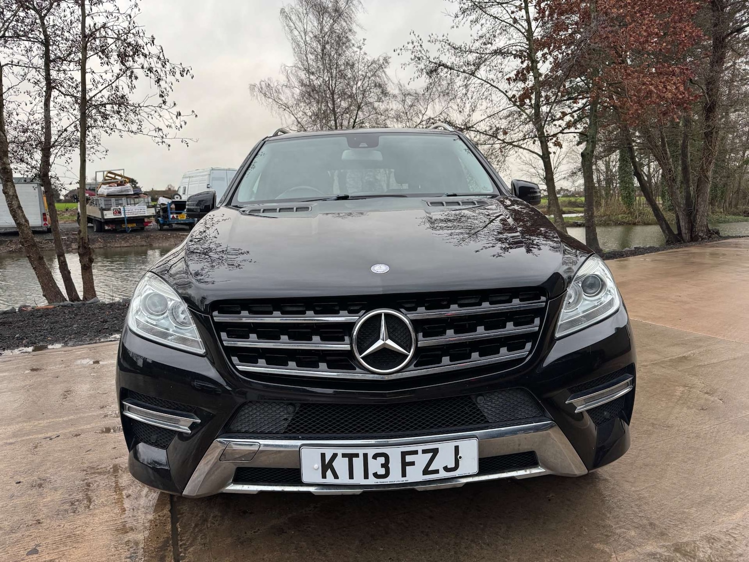 Used Mercedes-Benz M Class 2013 for sale - 76533548: Photo 2