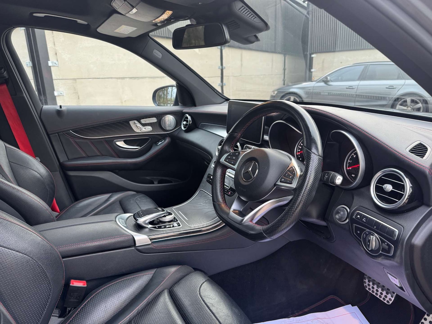 Used Mercedes-Benz GLC 2017 for sale - 77378405: Photo 9