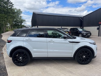 Used Land Rover Range Rover Evoque 2016 for sale - 79072806: Photo