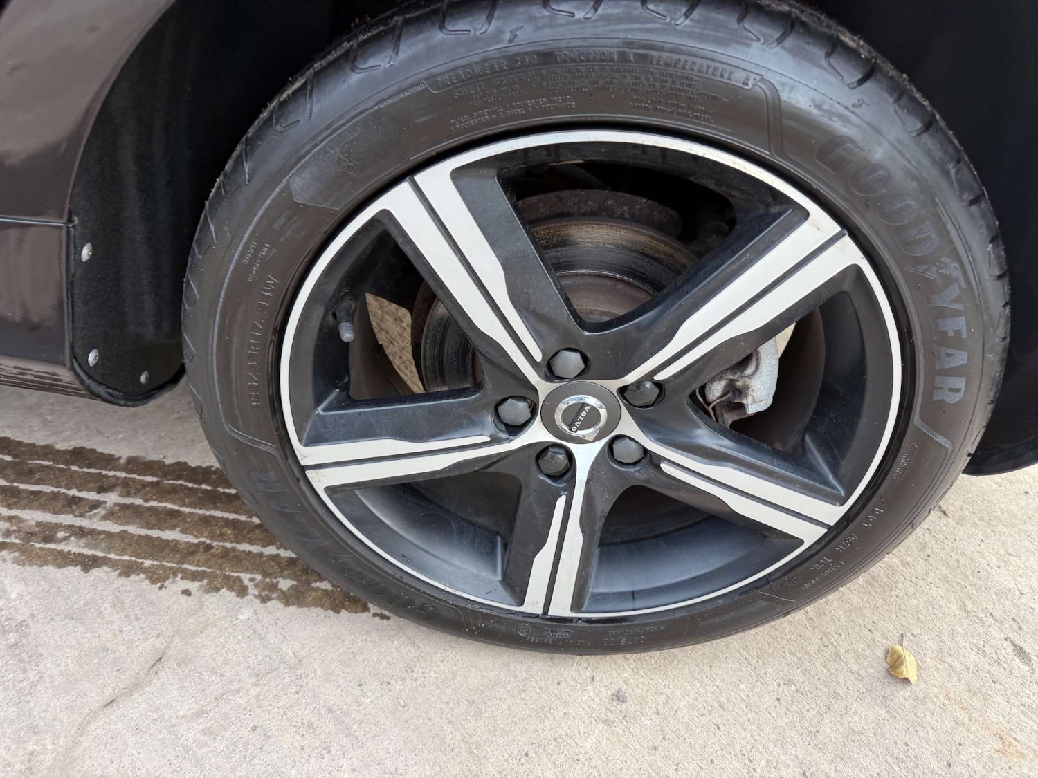 Used Volvo V40 2017 for sale - 76507209: Photo 11