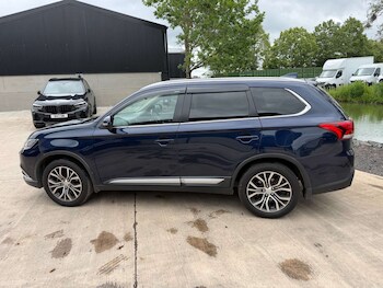 Used Mitsubishi Outlander 2017 for sale - 78862832: Photo