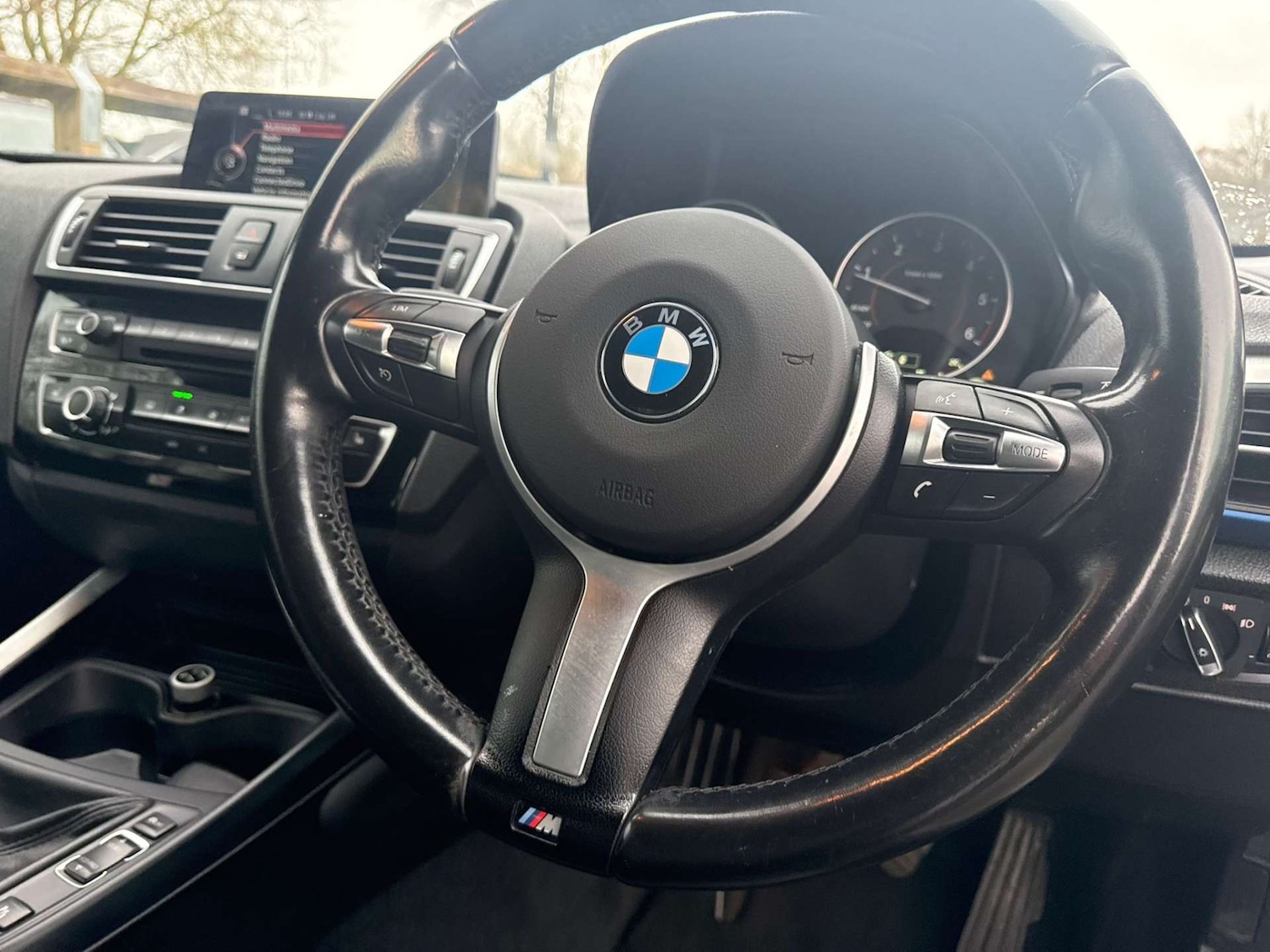 Used BMW 2 Series 2016 for sale - 77610620: Photo 5