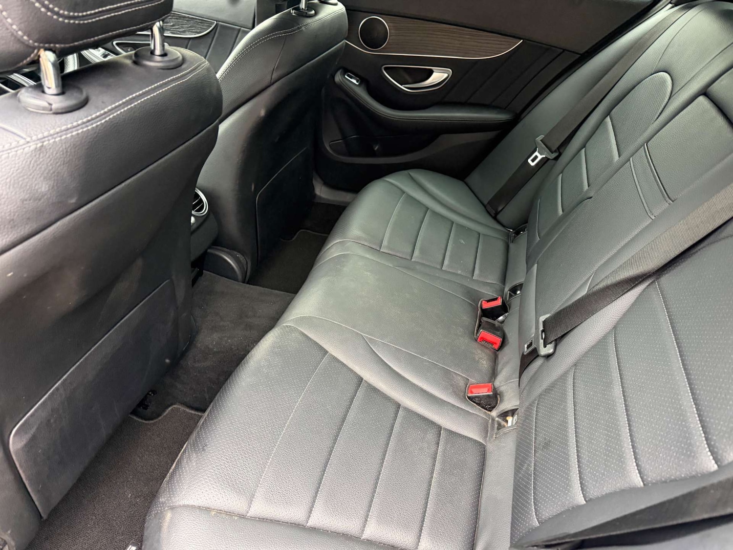 Used Mercedes-Benz C Class 2018 for sale - 77470020: Photo 10