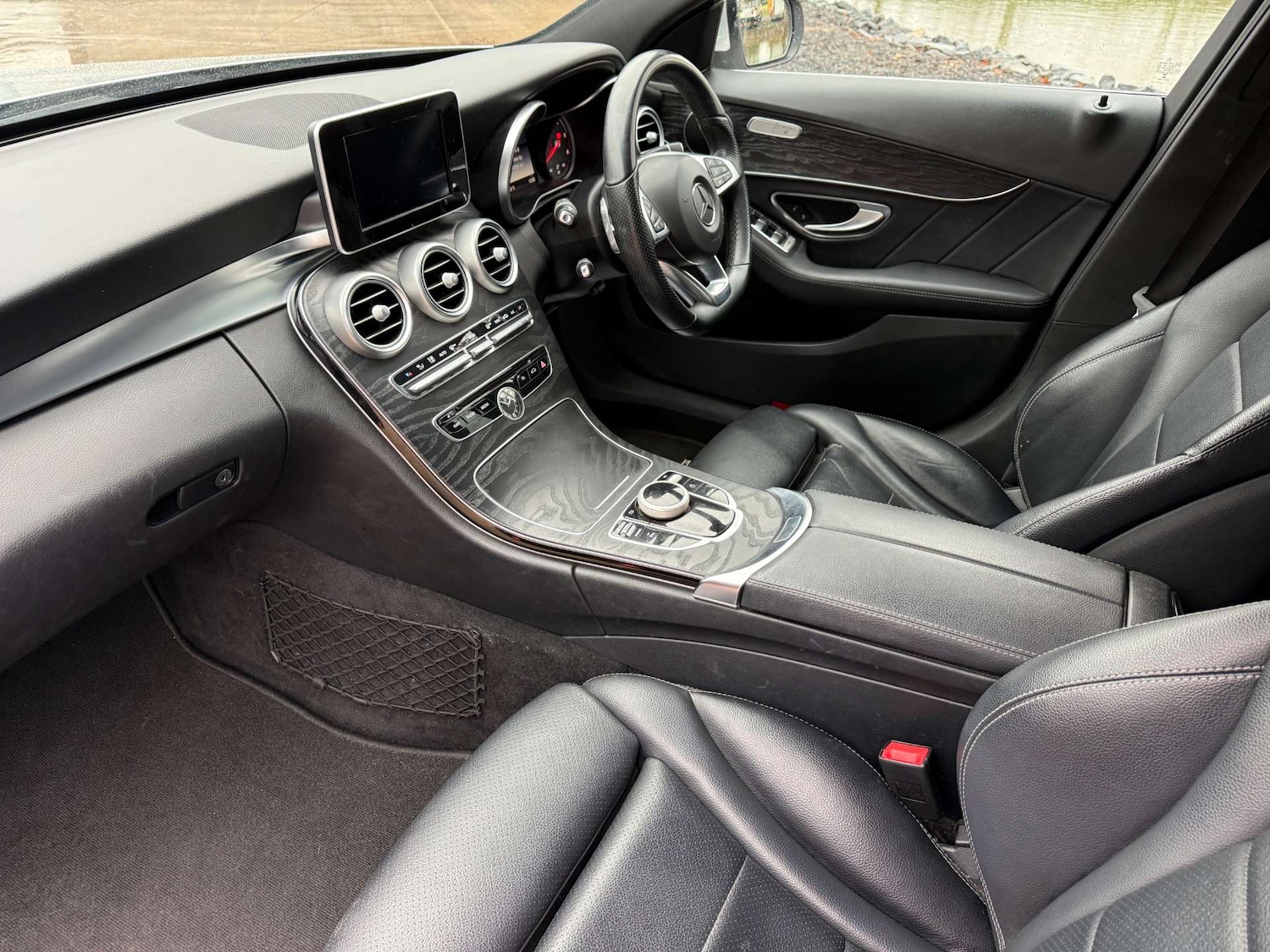 Used Mercedes-Benz C Class 2018 for sale - 77470020: Photo 12