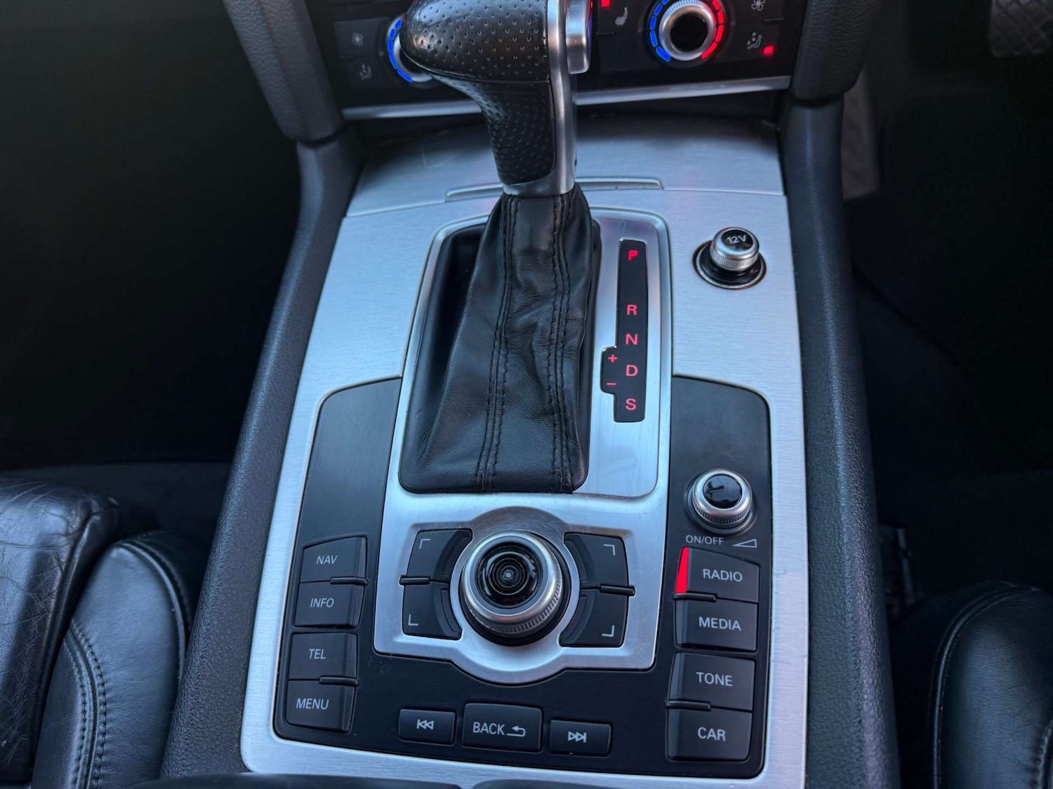 Used Audi Q7 2012 for sale - 77127309: Photo 14