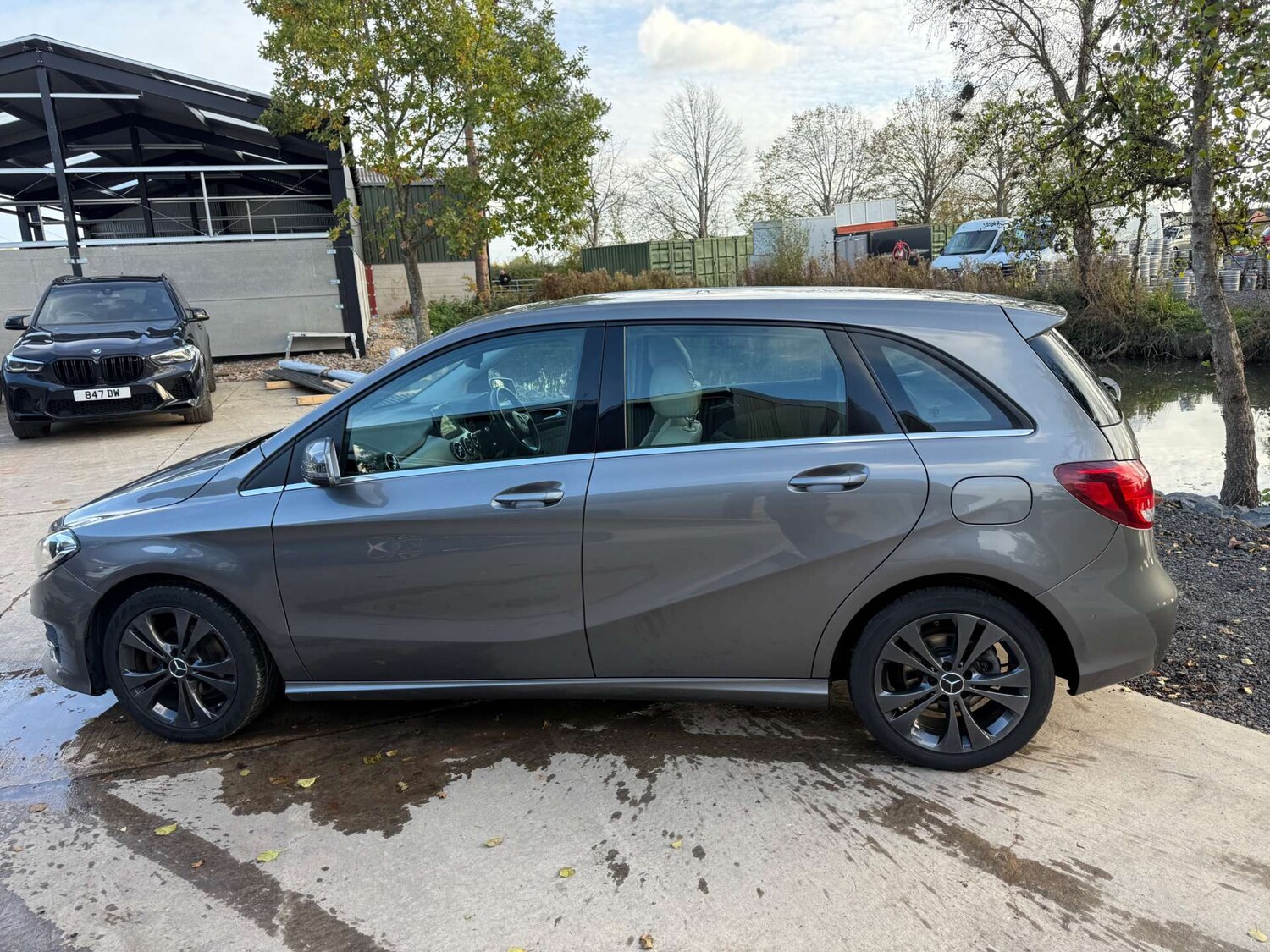 Used Mercedes-Benz B Class 2017 for sale - 76601827: Photo 8
